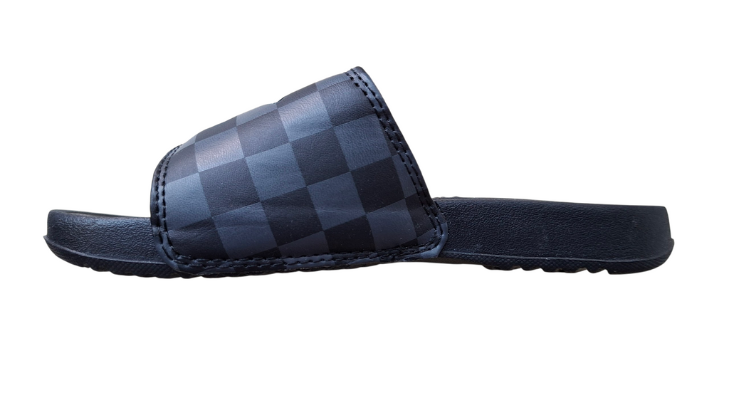 Umbro slippers / sizes 32 & 38