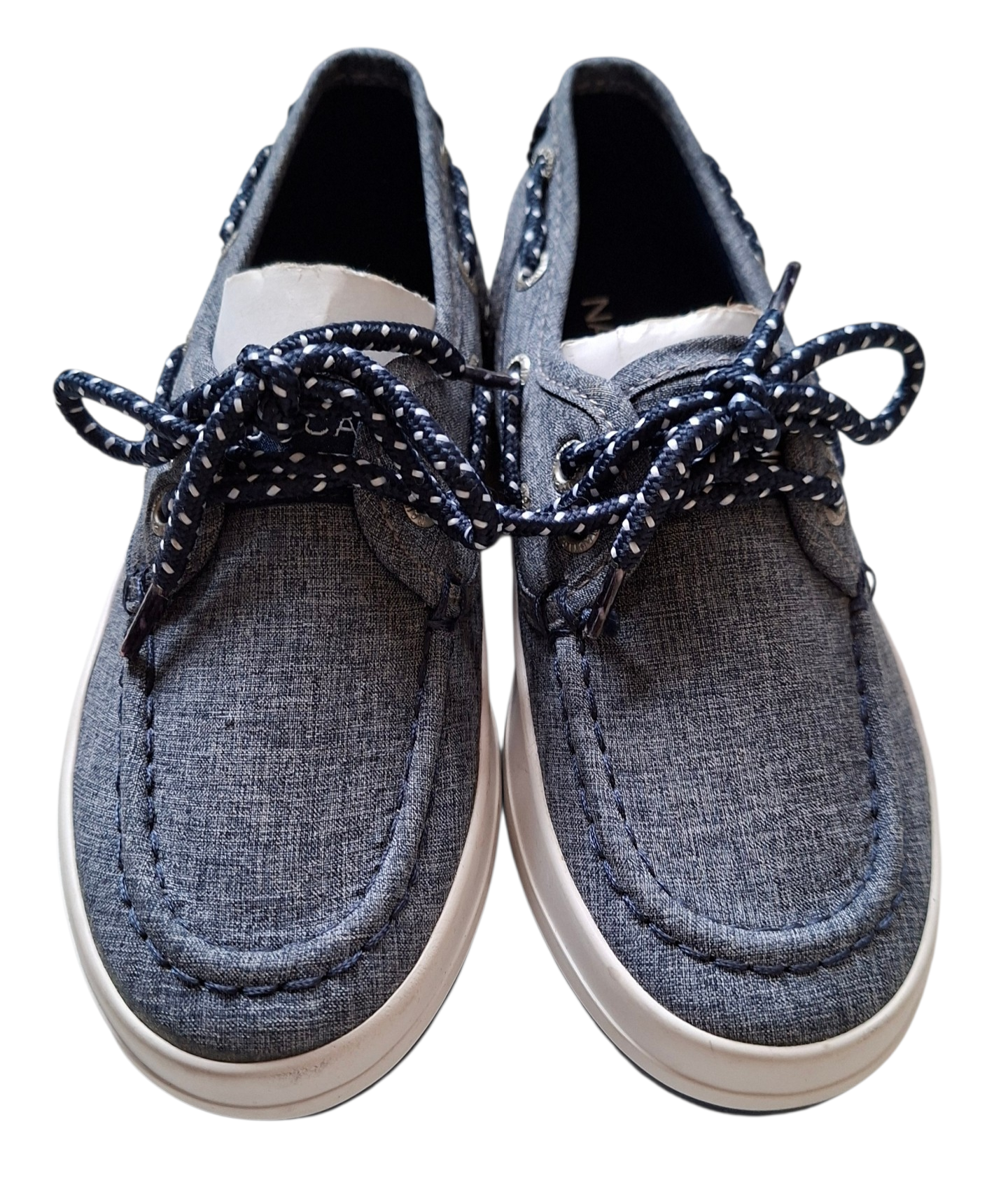 Nautica sneakers / size 30