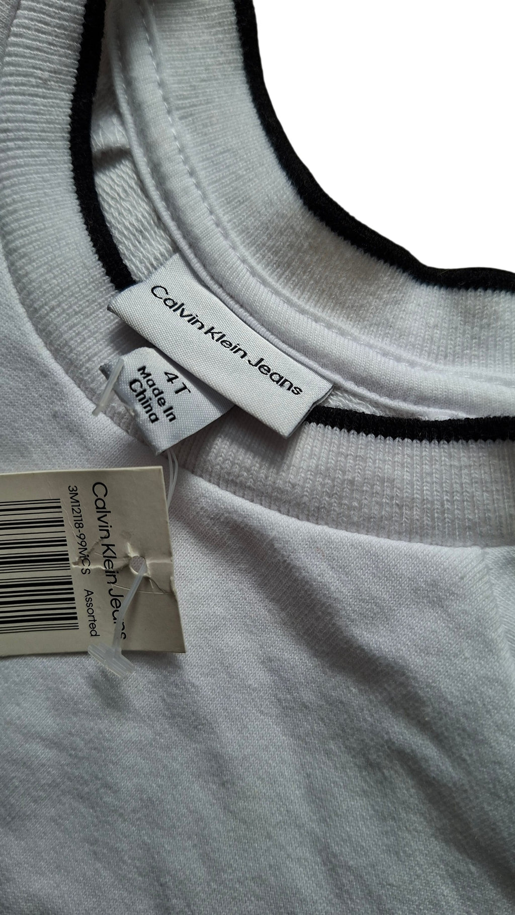 Calvin Klein Tshirt / 4 years