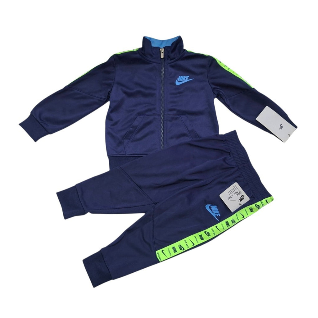 Nike Set / 18 months