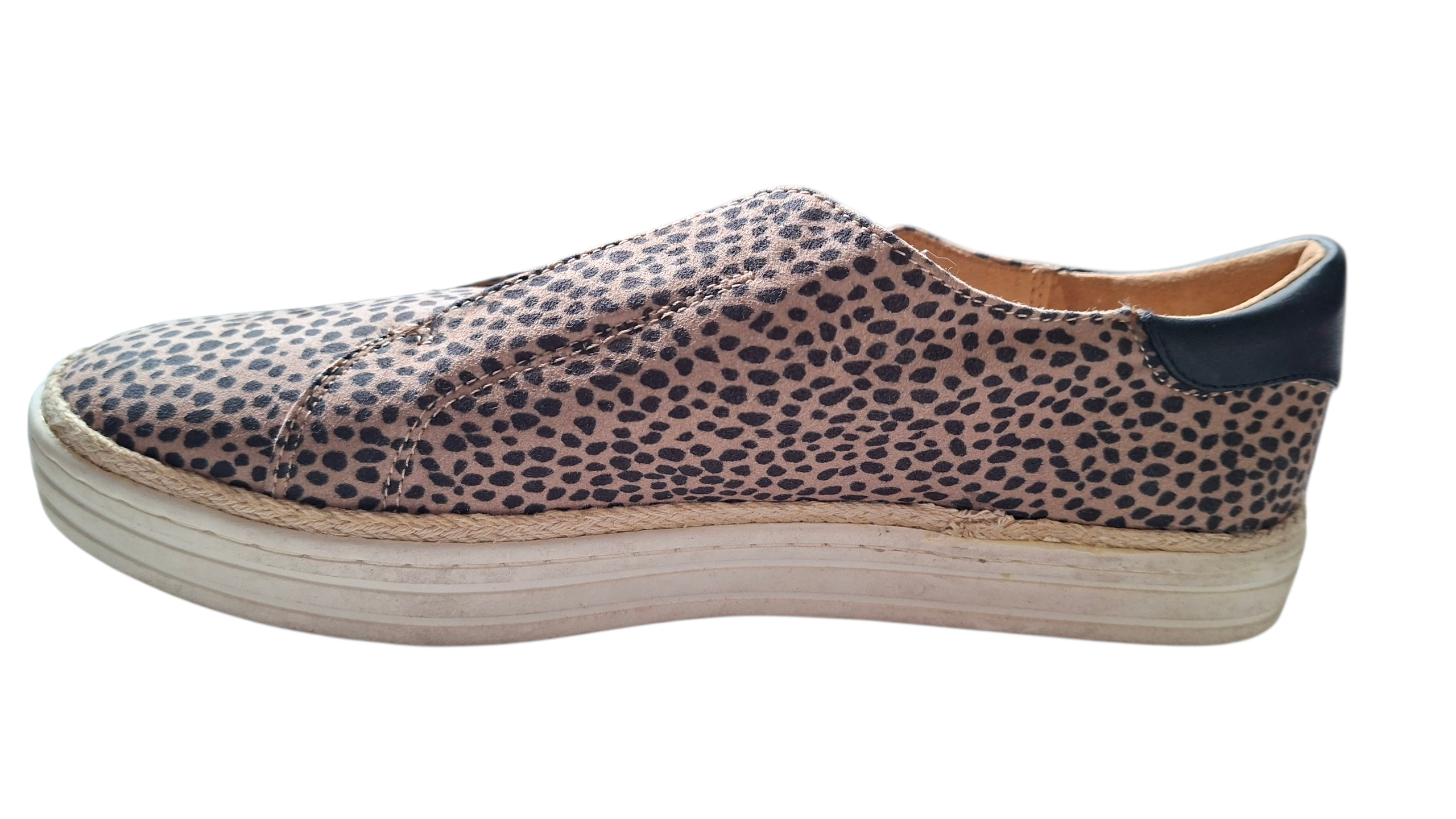Universal Threads sneakers / size 41
