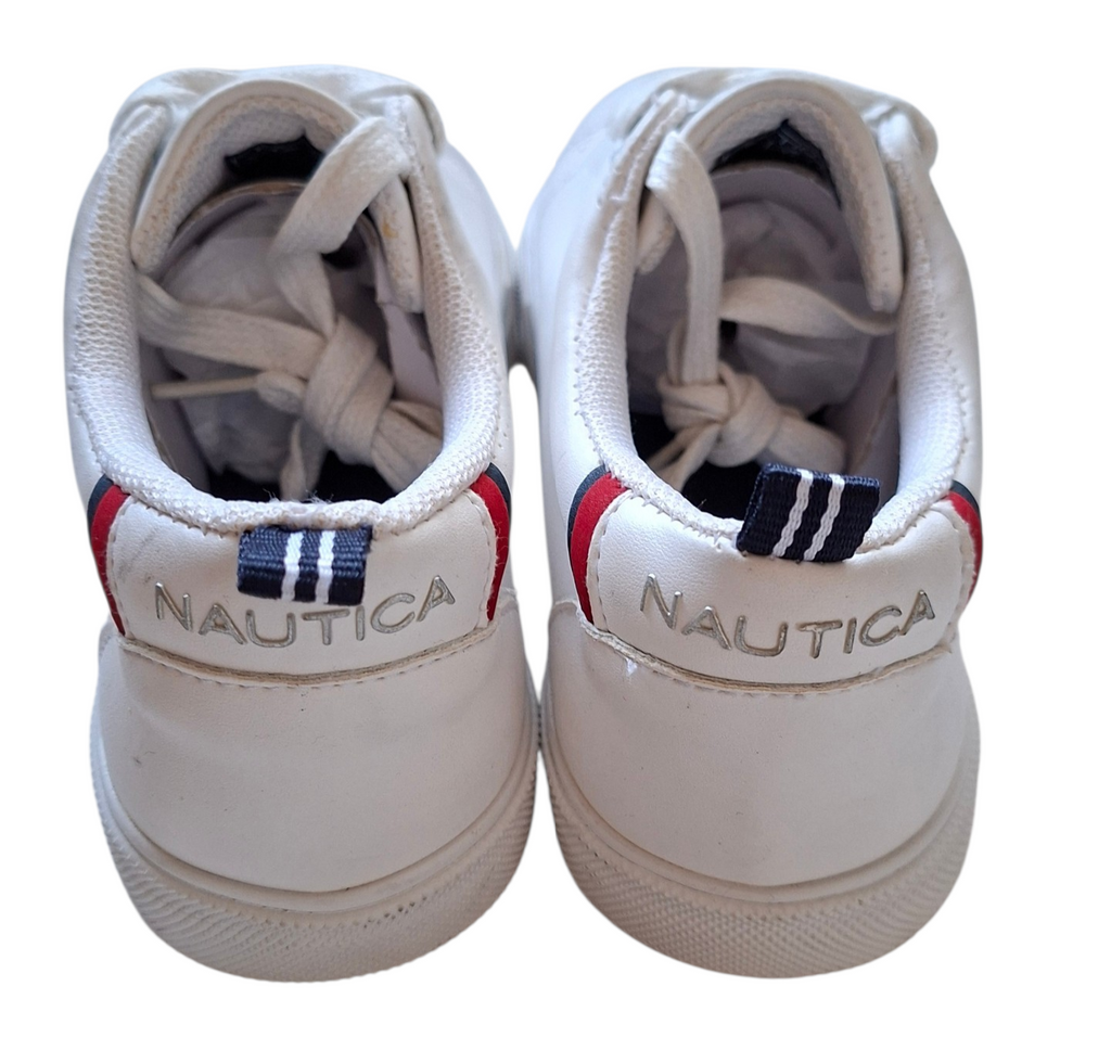 Nautica Sneakers / size 31