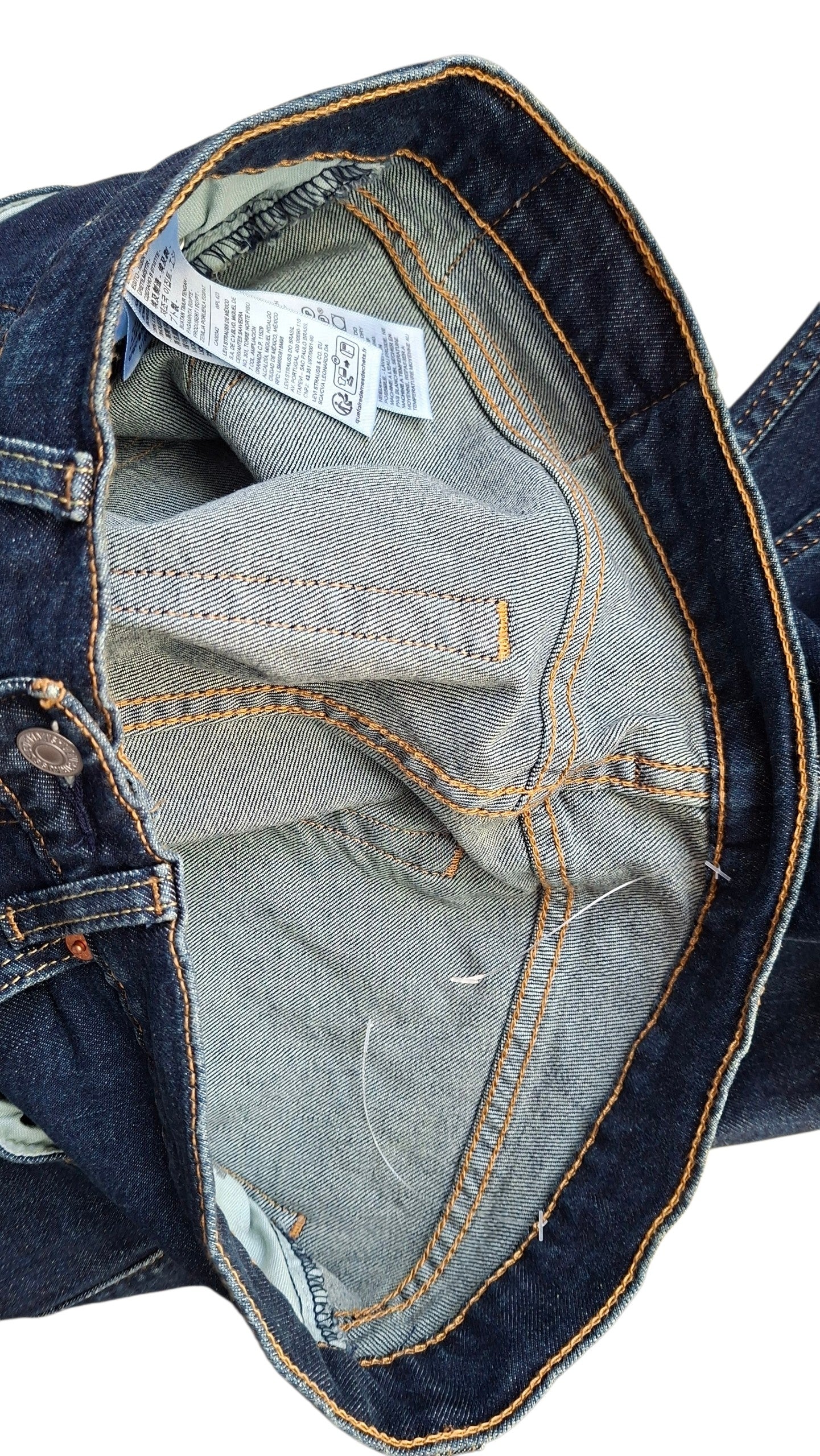 Levis Men Jeans / W32 L29