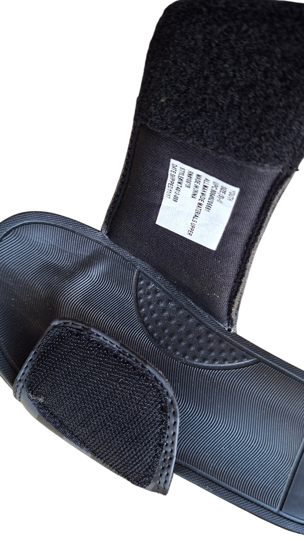 Umbro slippers / sizes 32 & 38