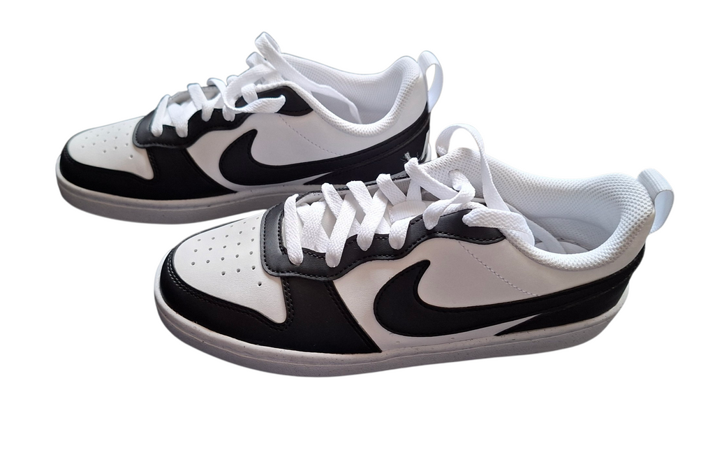 NIKE / size 38