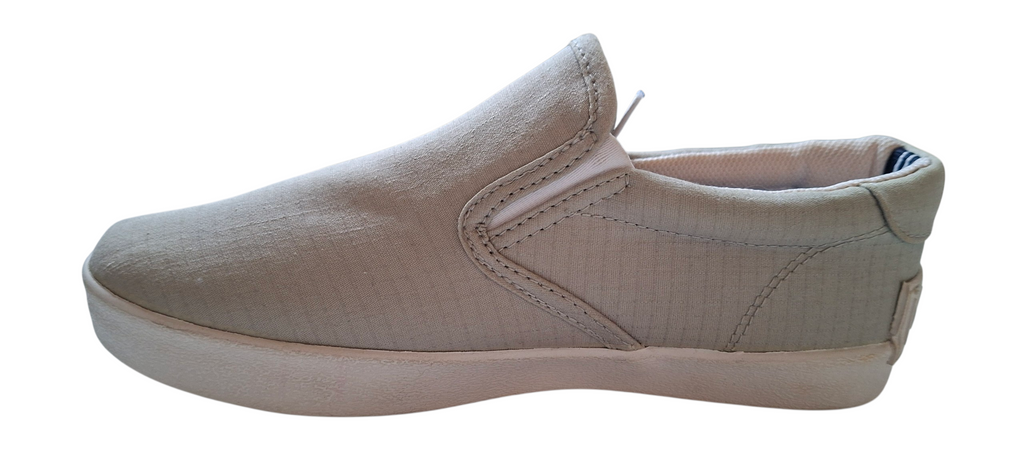 Nautica sneakers / size 33