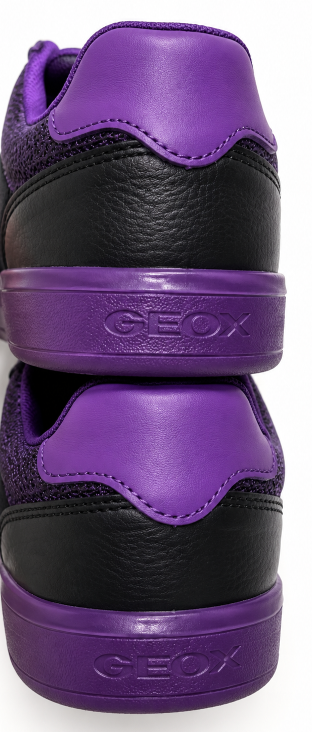 Geox Shoes / Size 31